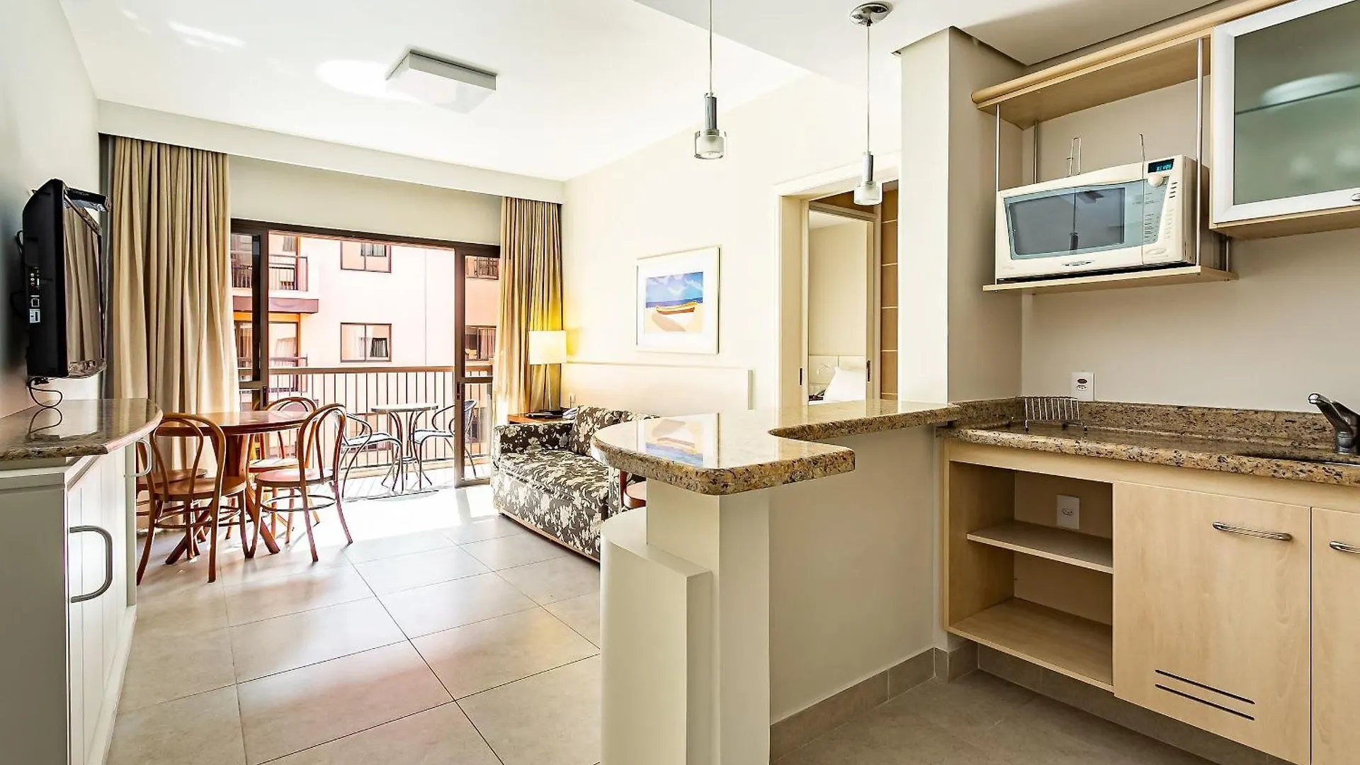 Resort pé na areia - Suítes JBVTOP Florianópolis