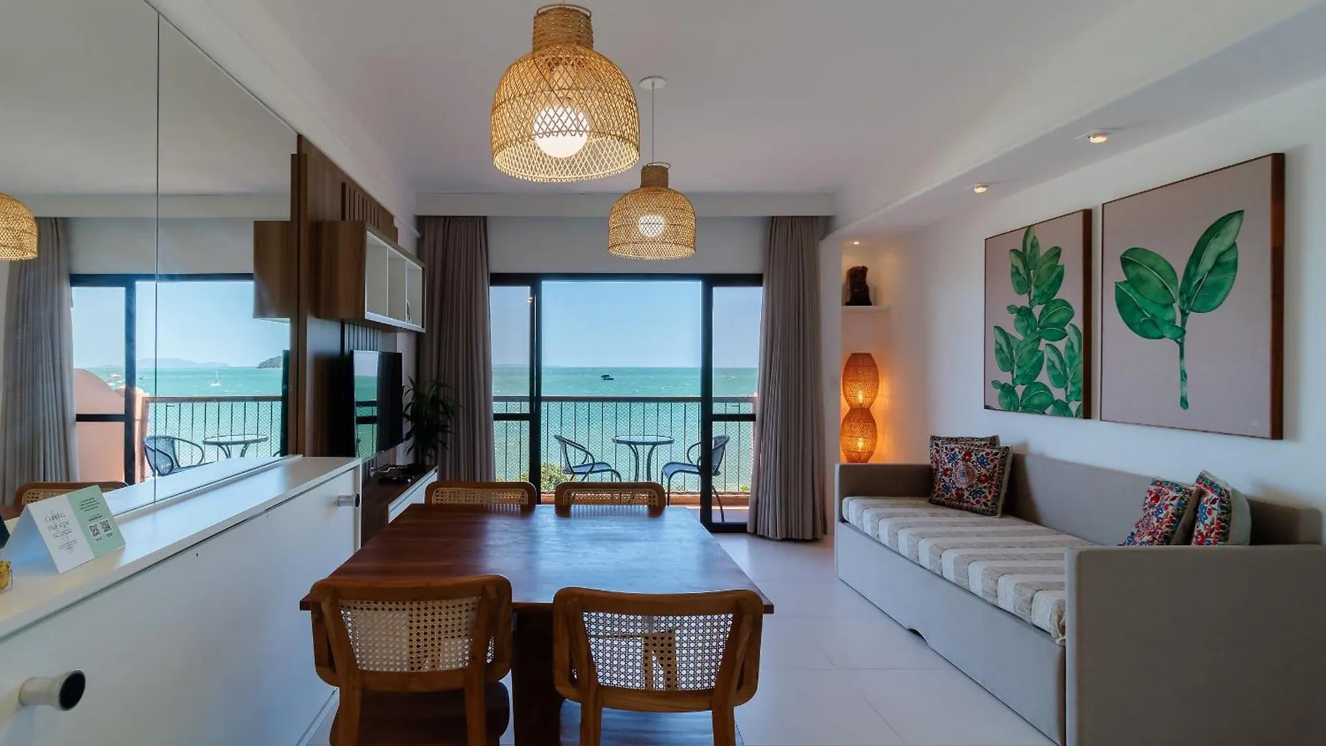 Resort pé na areia - Suítes JBVTOP Florianópolis