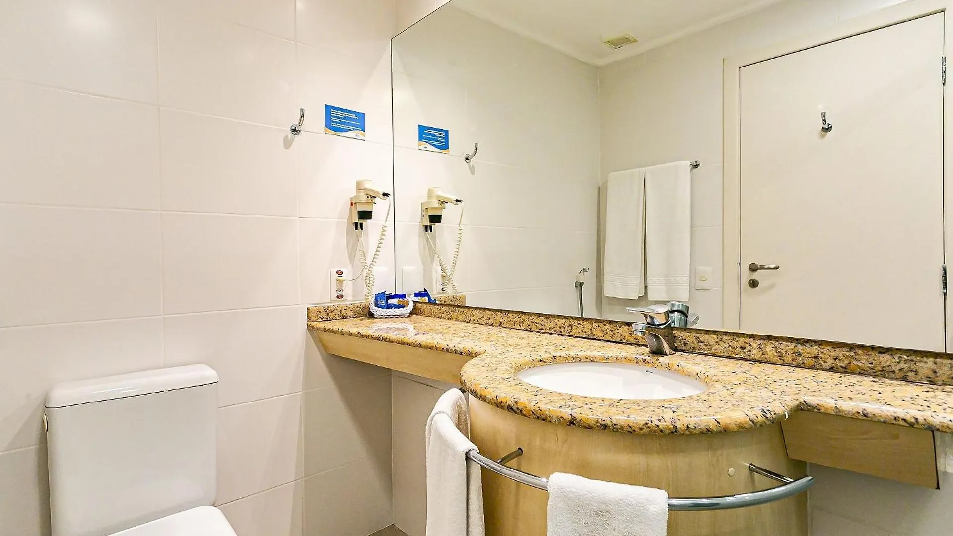 Resort Pe Na Areia - Suites Jbvtop Florianópolis 0*,
