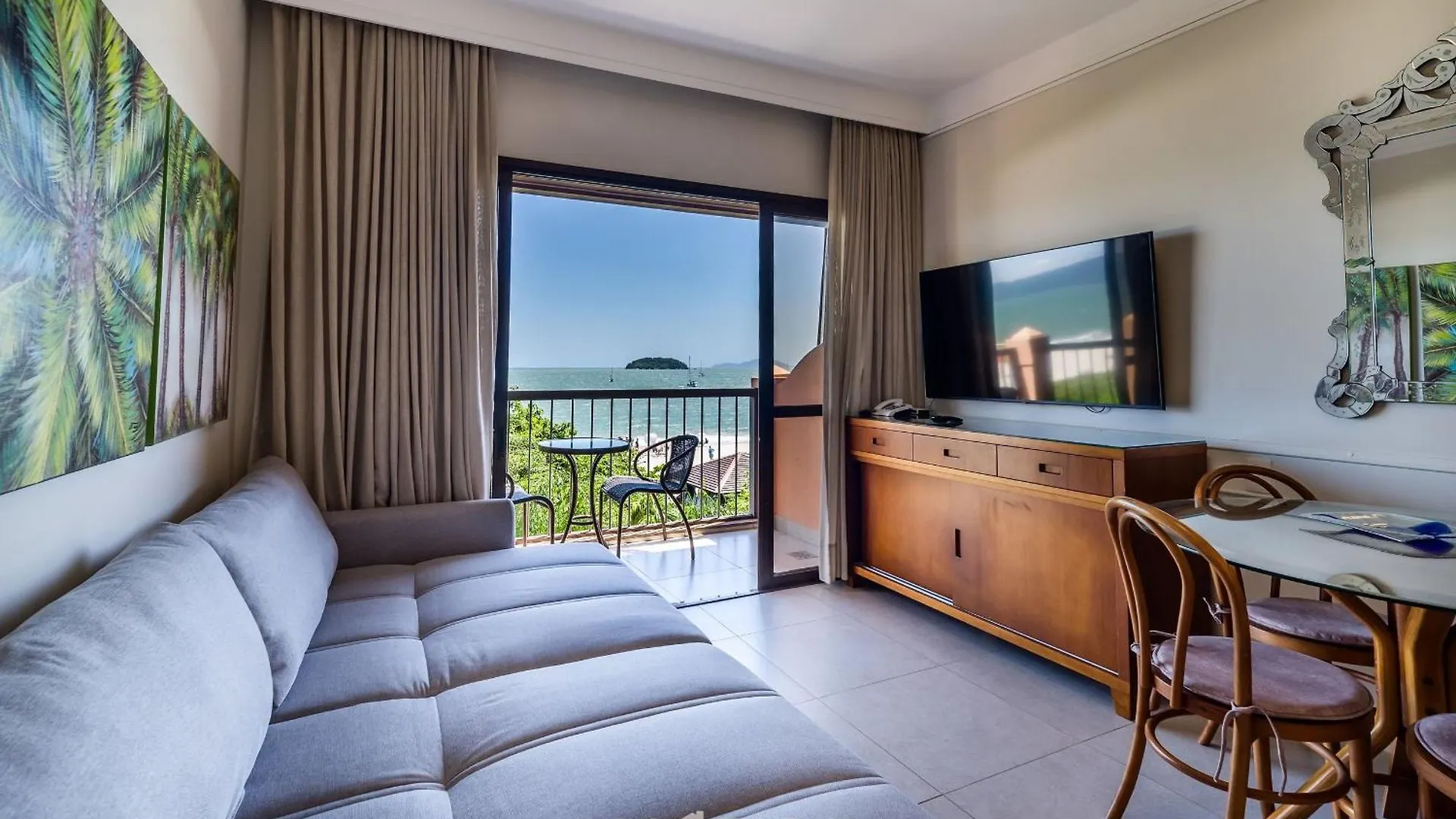 Resort Pe Na Areia - Suites Jbvtop Florianópolis 0*,  巴西