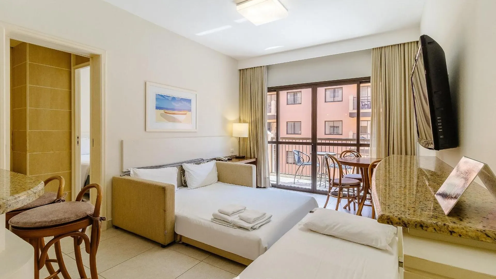 Resort Pe Na Areia - Suites Jbvtop Florianópolis 0*,